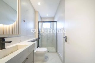 Apartamento Para Alugar com 3 quartos 3 suítes no bairro Centro em Itapema
