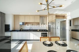 Apartamento Para Alugar com 3 quartos 3 suítes no bairro Centro em Itapema