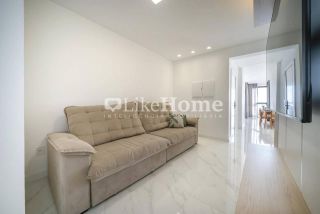Apartamento Para Alugar com 3 quartos 3 suítes no bairro Centro em Itapema