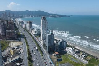 Apartamento Para Alugar com 3 quartos 3 suítes no bairro Centro em Itapema
