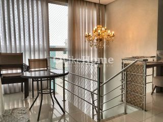 Cobertura duplex para temporada quadra mar em Meia Praia, Itapema, 5 suítes, jacuzzi, elevador privativo, até 16 pessoas