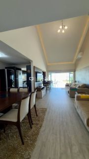 Apartamento Para Vender 3 suítes no bairro Balneário Perequê em Porto Belo
