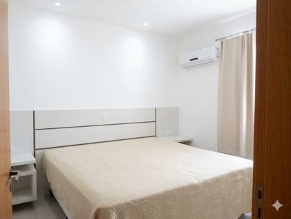 Apartamento Para Alugar com 3 quartos 2 suítes no bairro Balneário Perequê em Itapema