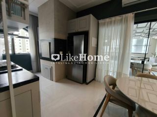 Apartamento Para Alugar com 3 quartos 3 suítes no bairro Meia Praia em Itapema