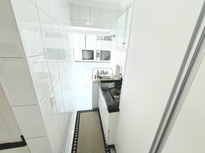 Apartamento Para Temporada com 4 quartos 2 suítes no bairro Meia Praia em Itapema
