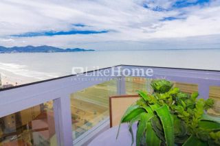 Apartamento para temporada quadra mar, a 70 m da praia em Meia Praia, Itapema, 4 suítes, churrasqueira, até 10 pessoas