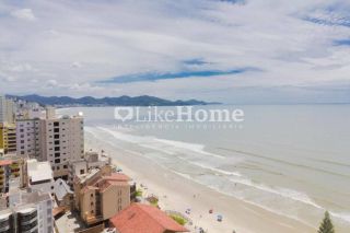 Apartamento para temporada quadra mar, a 70 m da praia em Meia Praia, Itapema, 4 suítes, churrasqueira, até 10 pessoas