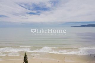 Apartamento para temporada quadra mar, a 70 m da praia em Meia Praia, Itapema, 4 suítes, churrasqueira, até 10 pessoas