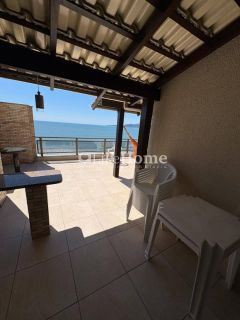 Cobertura duplex frente mar para temporada em Meia Praia, Itapema, terraço com churrasqueira, 4 dormitórios, até 12 pessoas