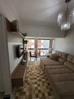 Cobertura duplex frente mar para temporada em Meia Praia, Itapema, terraço com churrasqueira, 4 dormitórios, até 12 pessoas