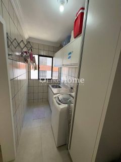 Cobertura duplex frente mar para temporada em Meia Praia, Itapema, terraço com churrasqueira, 4 dormitórios, até 12 pessoas
