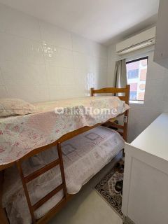 Cobertura duplex frente mar para temporada em Meia Praia, Itapema, terraço com churrasqueira, 4 dormitórios, até 12 pessoas