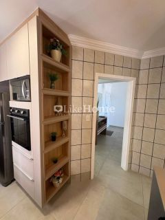 Cobertura duplex frente mar para temporada em Meia Praia, Itapema, terraço com churrasqueira, 4 dormitórios, até 12 pessoas