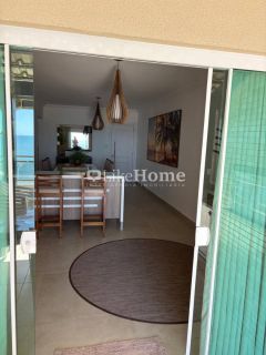 Cobertura duplex frente mar para temporada em Meia Praia, Itapema, terraço com churrasqueira, 4 dormitórios, até 12 pessoas