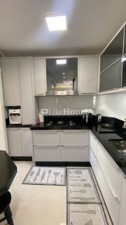 Apartamento Para Temporada com 3 quartos 3 suítes no bairro Meia Praia em Itapema