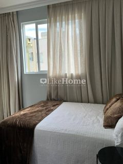 Cobertura Para Temporada com 2 quartos 2 suítes no bairro Meia Praia em Itapema