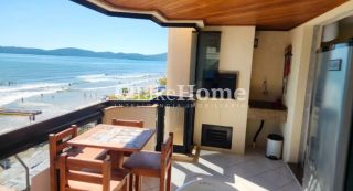 Apartamento Para Temporada com 3 quartos 1 suítes no bairro Meia Praia em Itapema