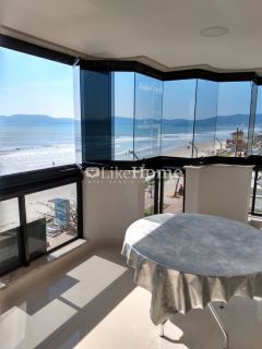 Apartamento Para Temporada com 2 quartos 1 suítes no bairro Meia Praia em Itapema