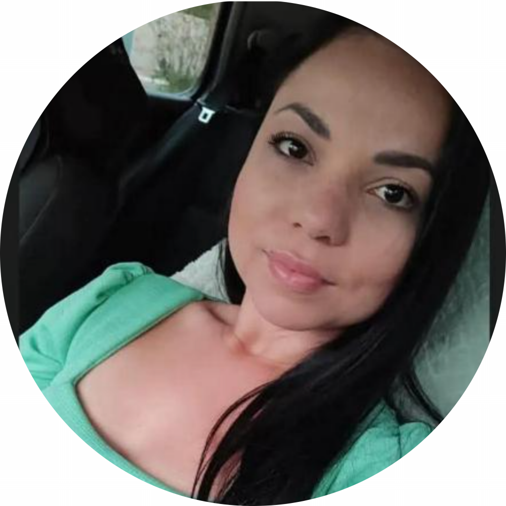 Thainá Mattos 