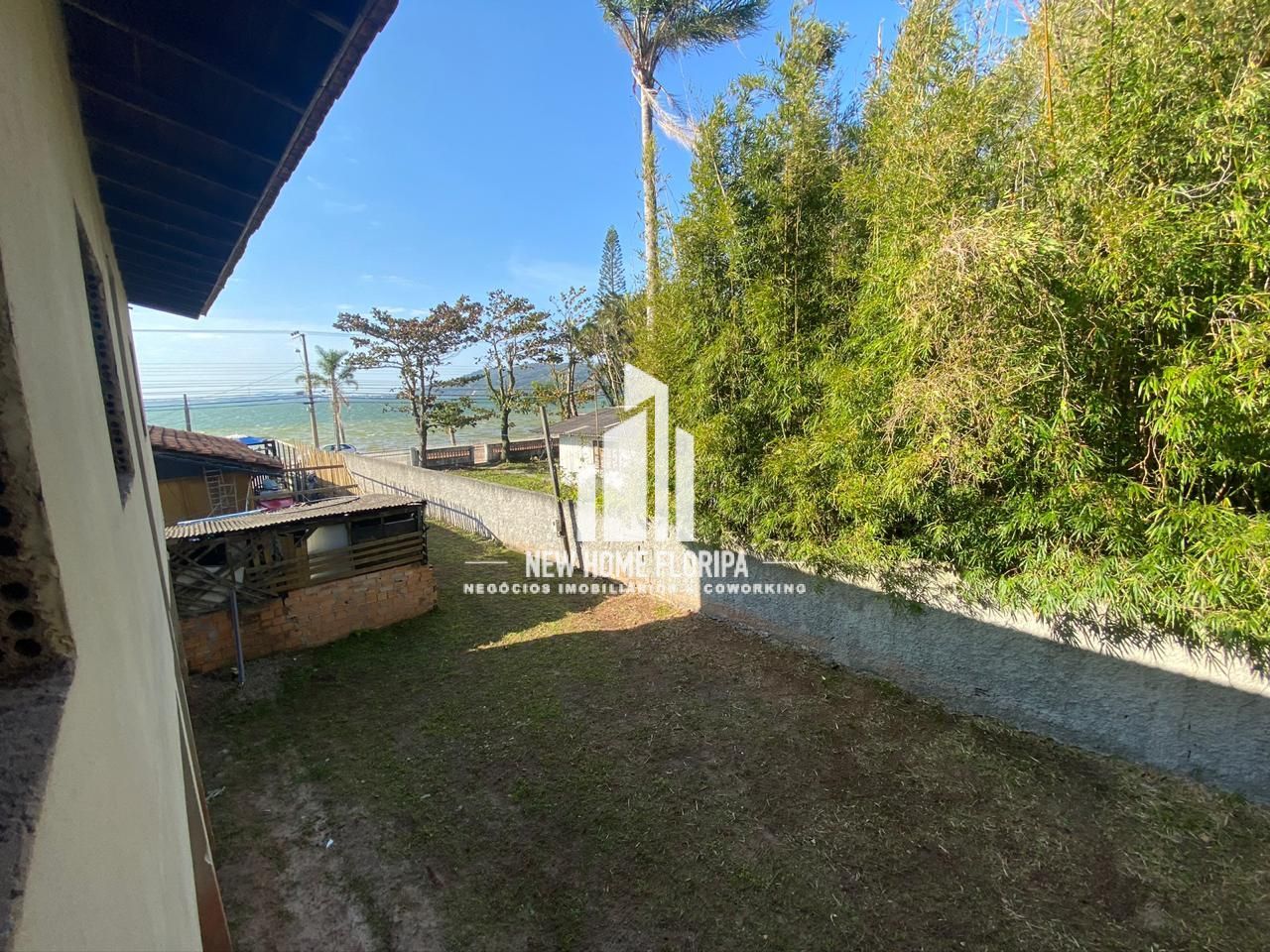 CASA PARA VENDER - Lagoa da Conceição - Florianópolis/SC