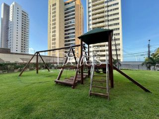 Apartamento á venda no Bairro Mucuripe