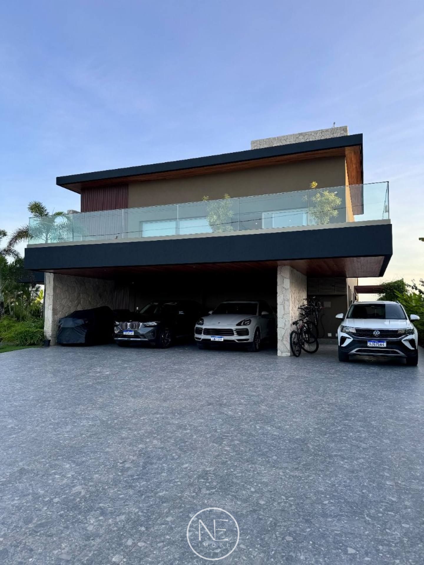 LINDA CASA NO COND MORADA DA PRAIA II