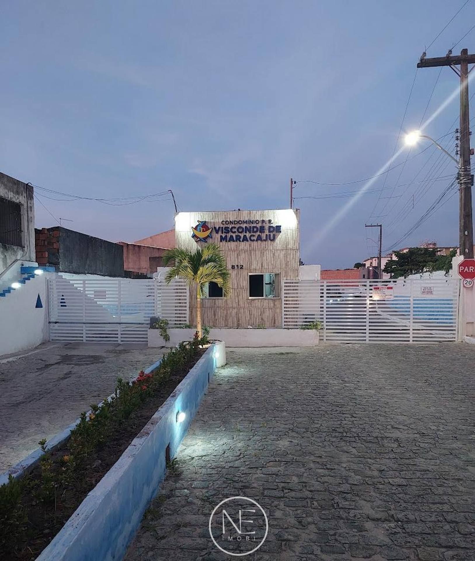 Apartamento no Condomínio Visconde de Maracaju