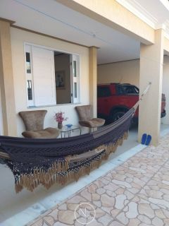 Casa em rua pública na Barra dos Coqueiros