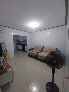 Casa em rua pública na Barra dos Coqueiros
