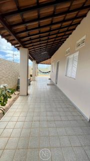 Casa disponível na Praia do Saco