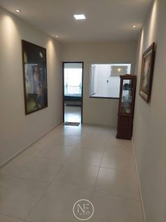 CASA Á VENDA NA COROA DO MEIO