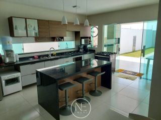 CASA Á VENDA NA COROA DO MEIO