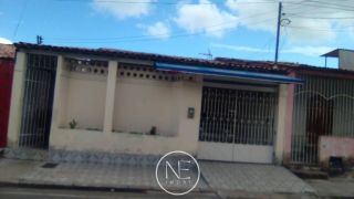 Casa situada no Conjunto João Alves