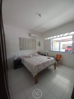 Alugo Casa varandada na Aruana