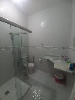 Alugo Casa varandada na Aruana