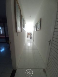 Alugo Casa varandada na Aruana