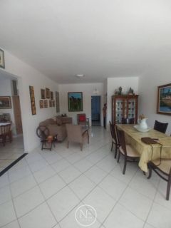 Alugo Casa varandada na Aruana