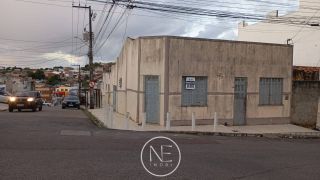 Casa á venda localizada no Bairro 18 do Forte