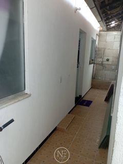 Casa localizada em Marcos Freire ll