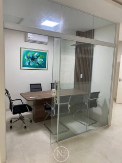 Sala para alugar no Bairro Grageru próximo ao Shopping Jardins