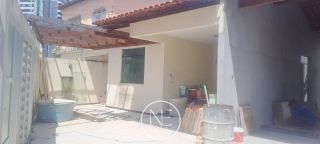 VENDO CASA BAIRRO LUZIA