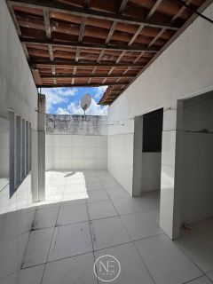Casa localizada no Sol Nascente