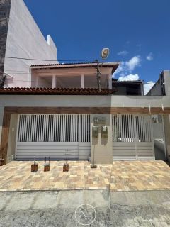 Casa localizada no Sol Nascente