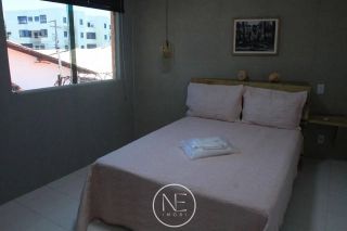 Alugo Linda Casa Mobiliada em Condomínio Fechado na Farolândia
