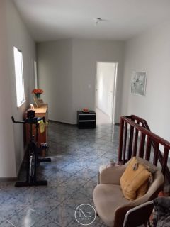 Vendo casa situado na 13 de Julho