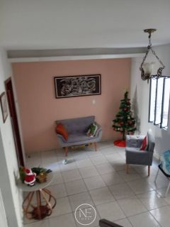 Vendo casa situado na 13 de Julho
