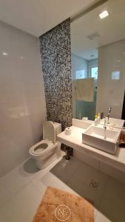 VENDO CASA NA FAROLANDIA PRÓXIMO AO COLÉGIO ARQUI