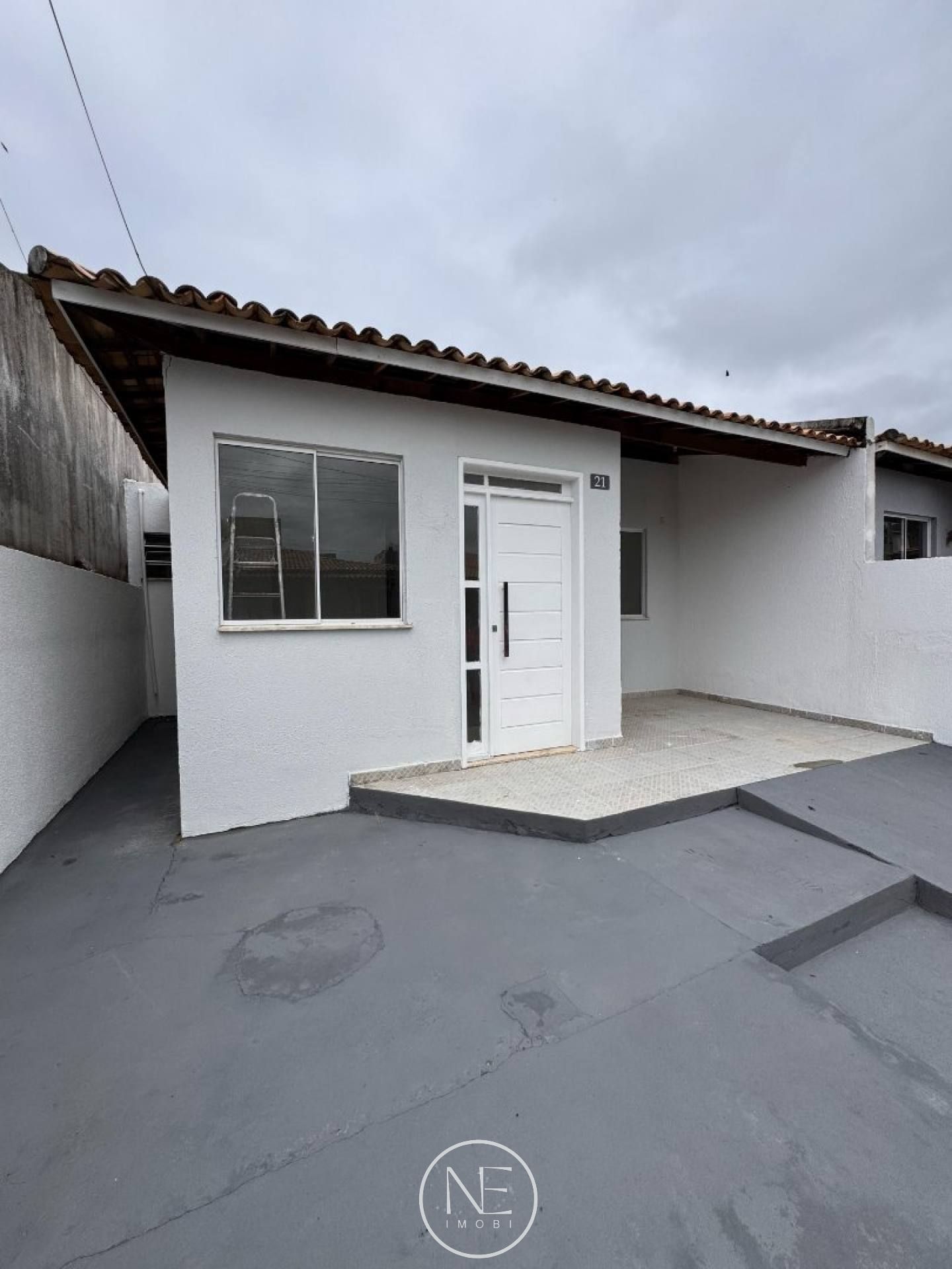 CASA EM CONDOMÍNIO FECHADO BELA VIDA 1