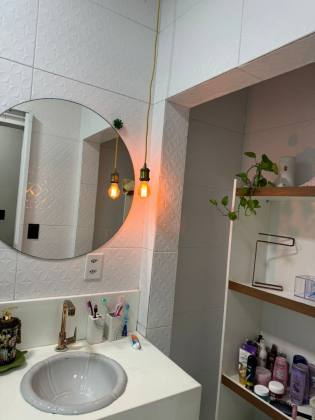 Vende-se casa no bairro Jabotiana