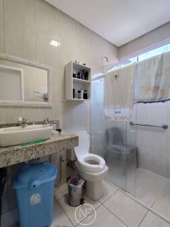 Casa Duplex em Condomínio Fechado na Aruana – Alto Padrão e Conforto!
